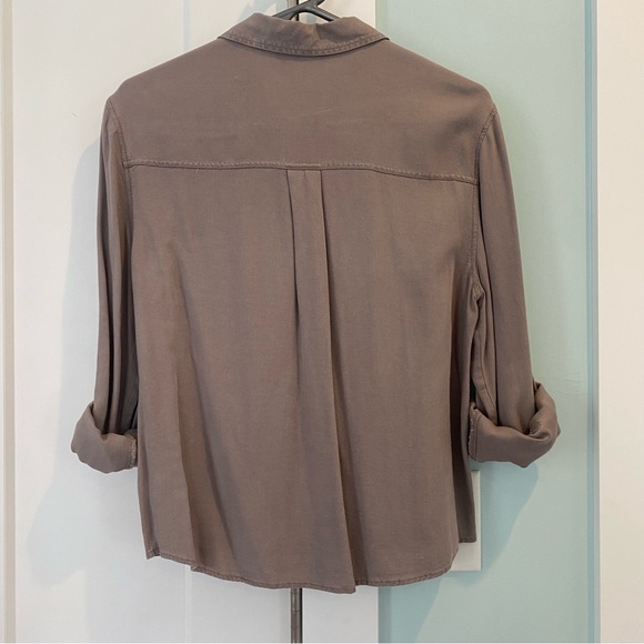 EXPRESS Mauve Button Down Shirt - super soft! - Picture 3 of 4